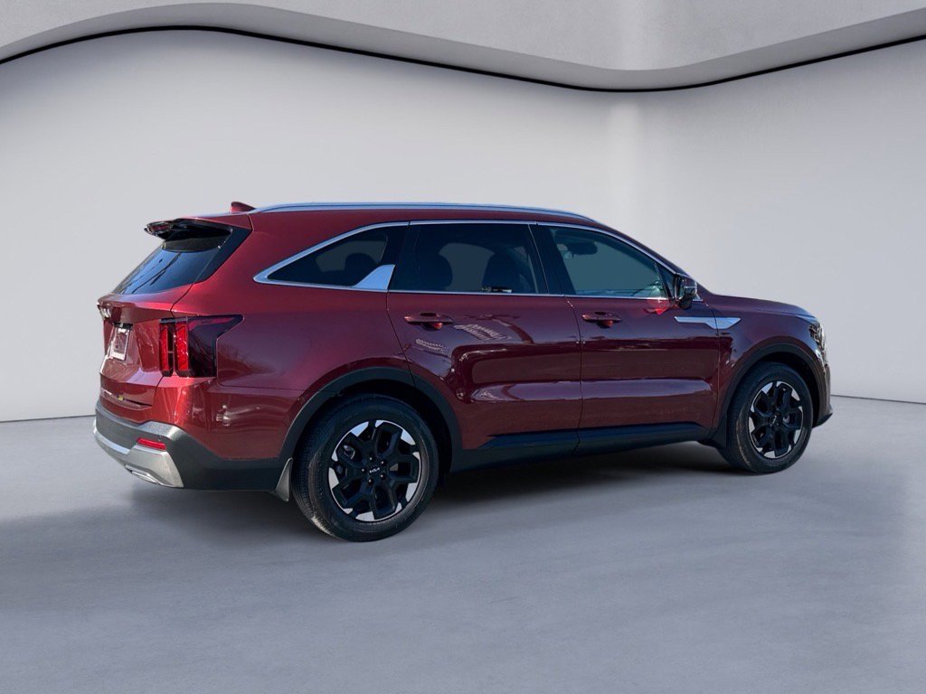 Used 2024 Kia Sorento S w/ Panoramic Sunroof Package image 5