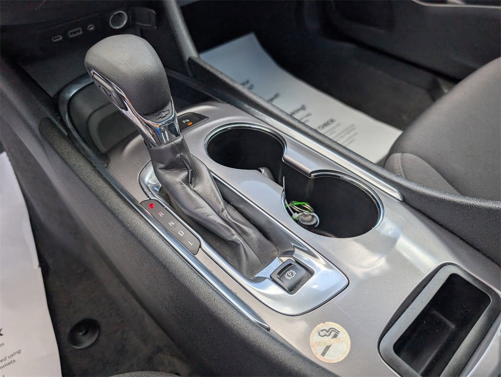 Used 2024 Chevrolet Malibu LT image 17