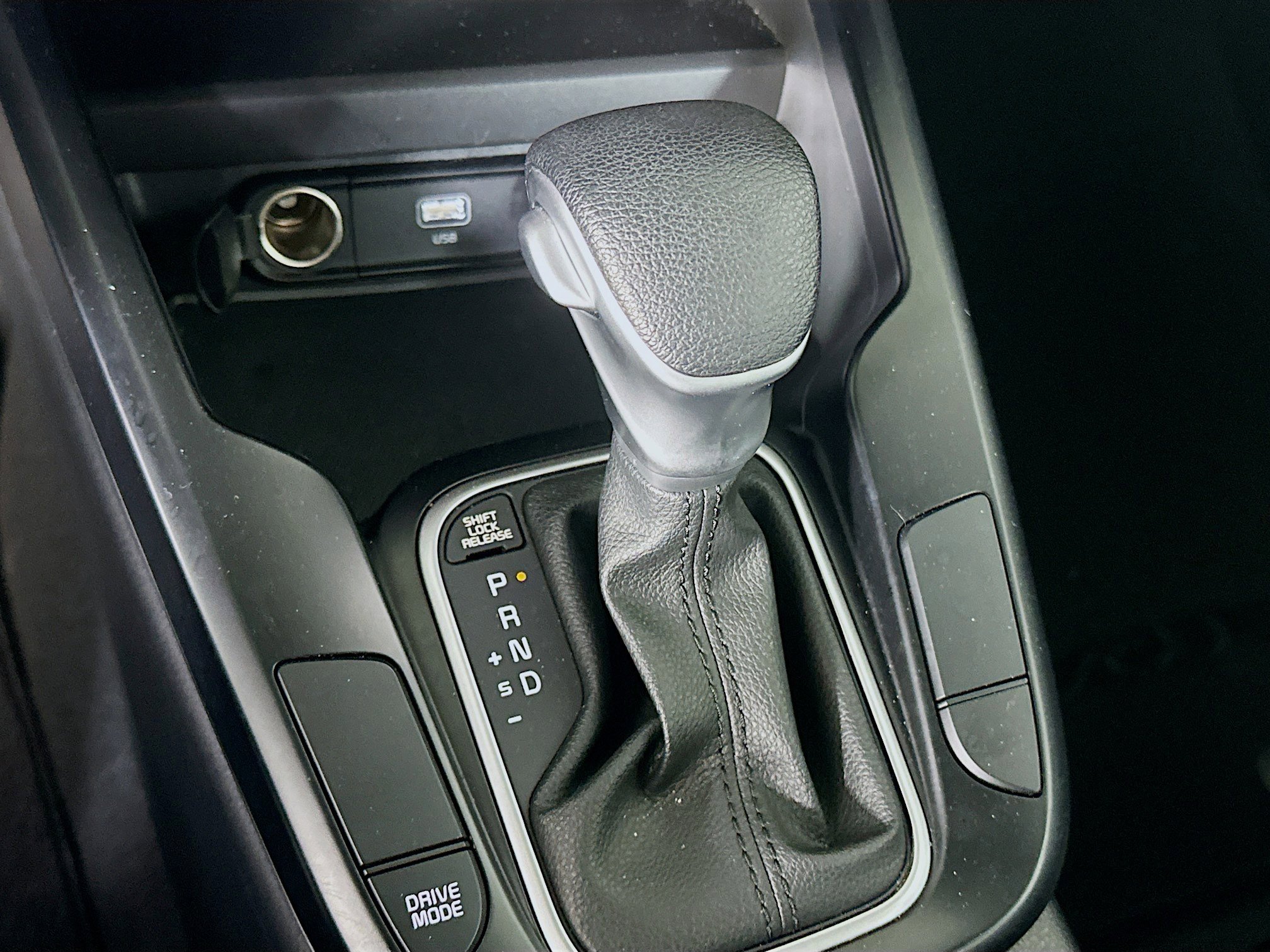 Used 2025 Kia Soul LX w/ LX Technology Package image 24