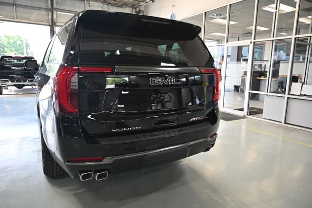New 2026 GMC Yukon XL AT4 w/ AT4 Premium Plus Package AWD/4WD image 6