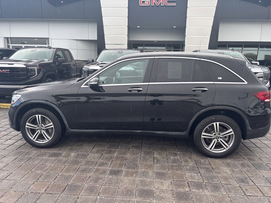 Used 2021 Mercedes-Benz GLC 300 4MATIC image 1