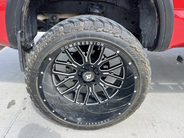 Used 2023 Nissan Titan PRO-4X w/ Pro-4x Convenience Package image 9