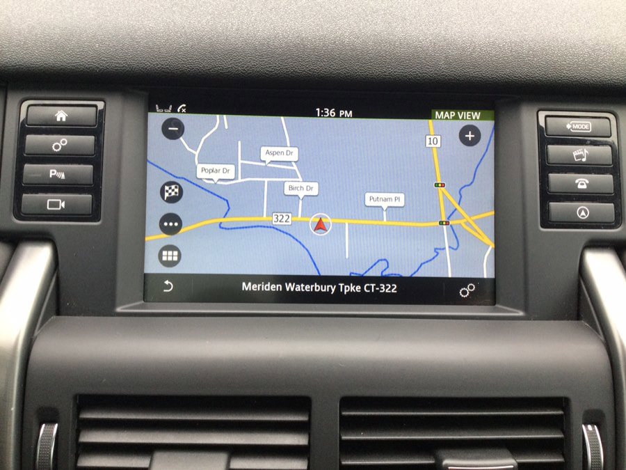 Used 2019 Land Rover Discovery Sport HSE AWD/4WD image 26