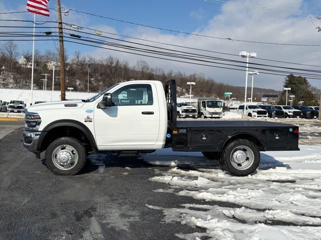 New 2026 RAM 5500 Tradesman w/ Chrome Appearance Group AWD/4WD image 4