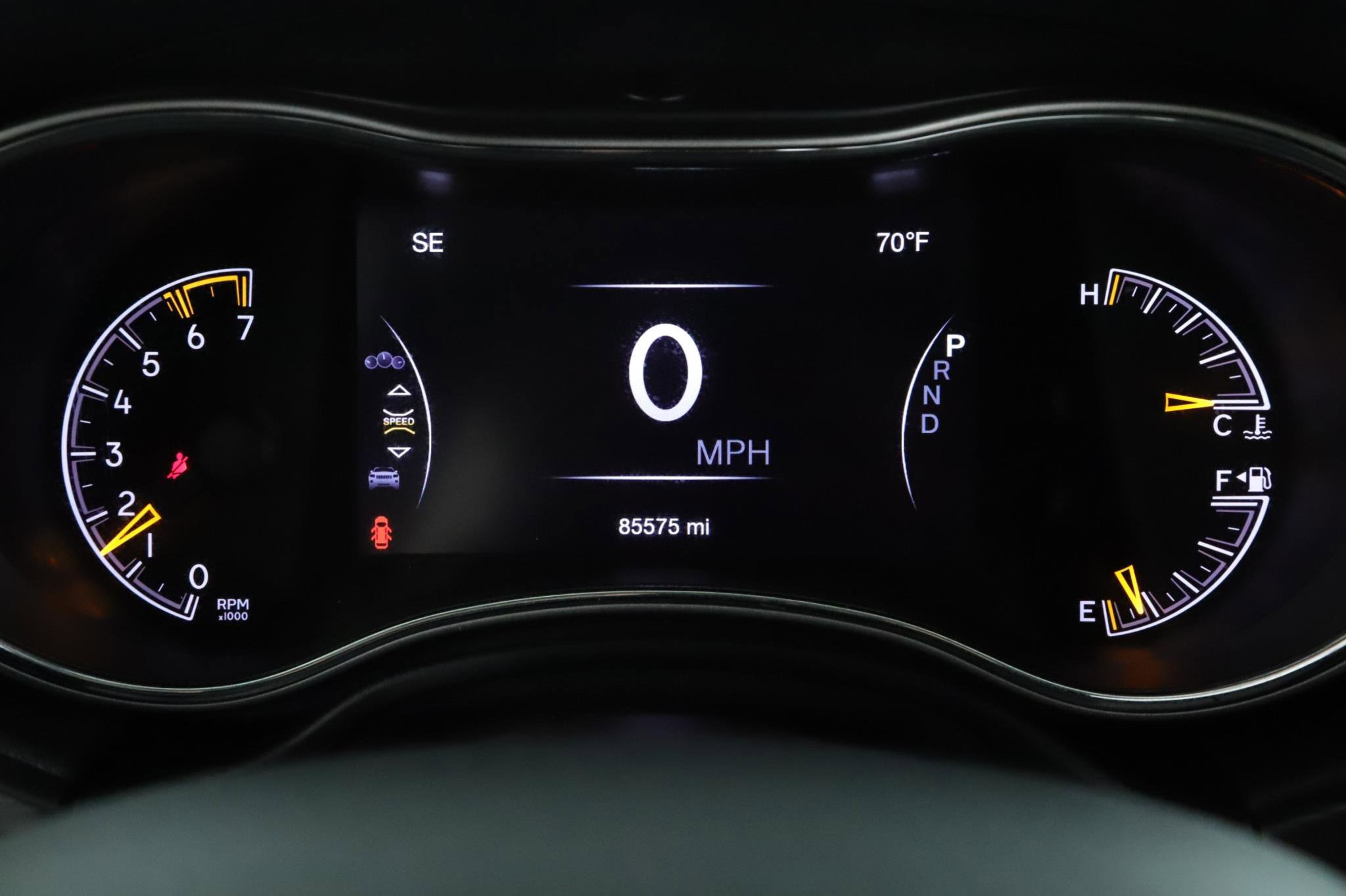 Certified 2019 Jeep Grand Cherokee Limited image 11