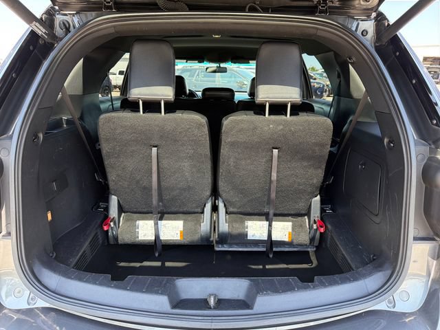 Used 2017 Ford Explorer XLT w/ Equipment Group 202A FWD image 29