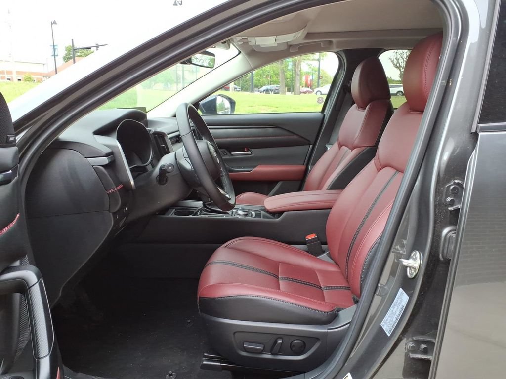 Certified 2025 MAZDA CX-50 AWD 2.5 Hybrid w/ Premium Pkg image 13