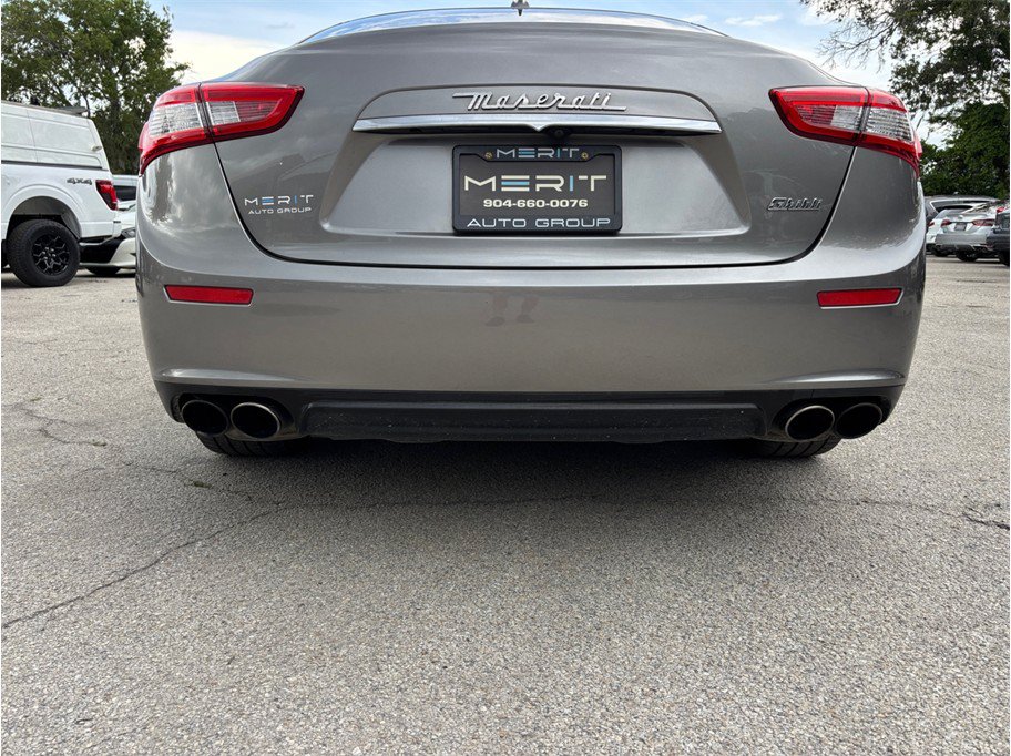 Used 2016 Maserati Ghibli RWD image 11