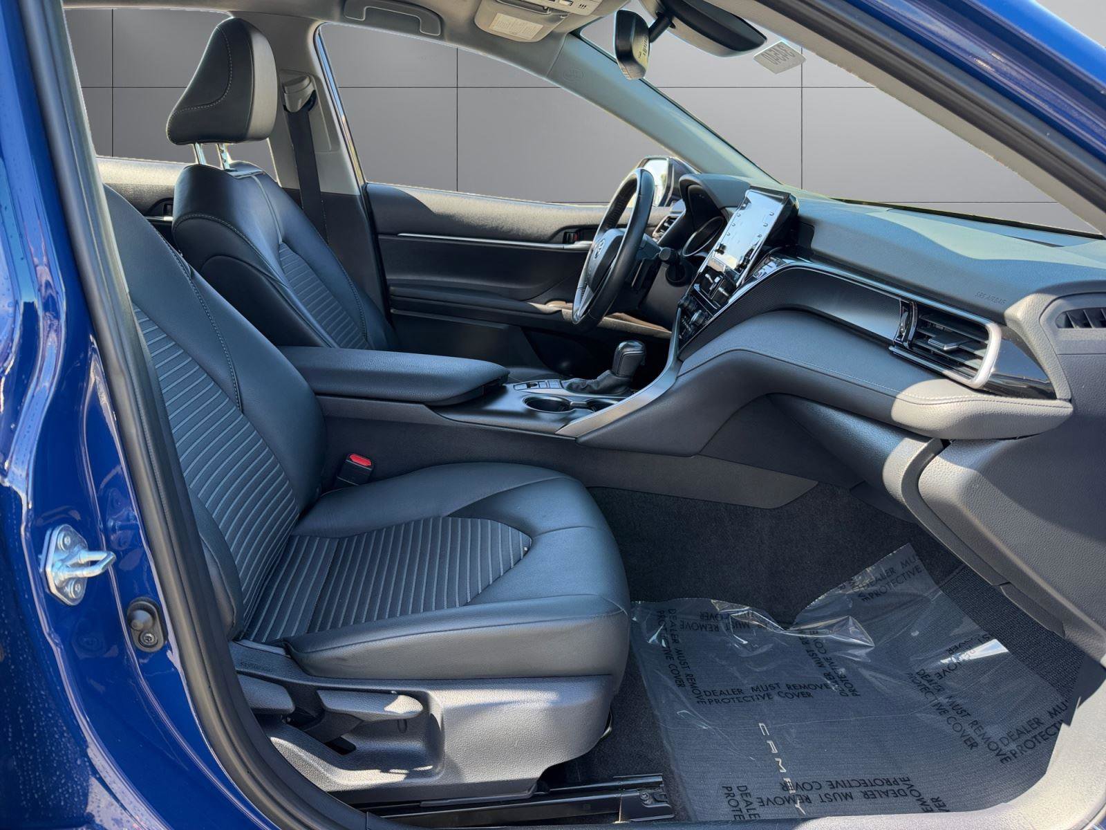 Used 2024 Toyota Camry SE w/ Convenience Package FWD image 7
