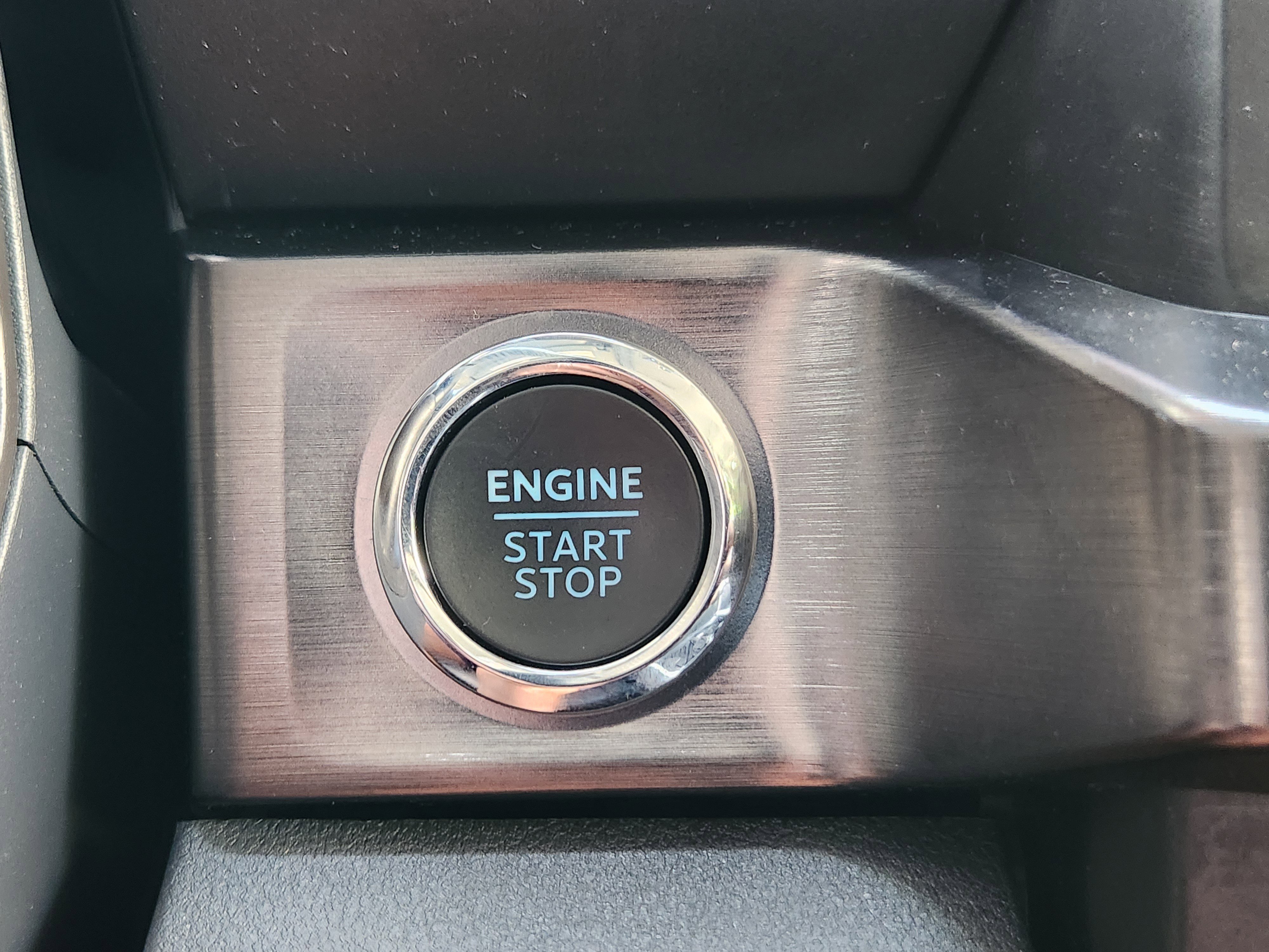 Certified 2023 Ford F250 4x4 Crew Cab Super Duty image 16
