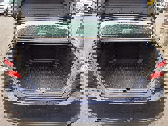 Used 2022 Toyota Camry XLE w/ Navigation Package FWD image 12