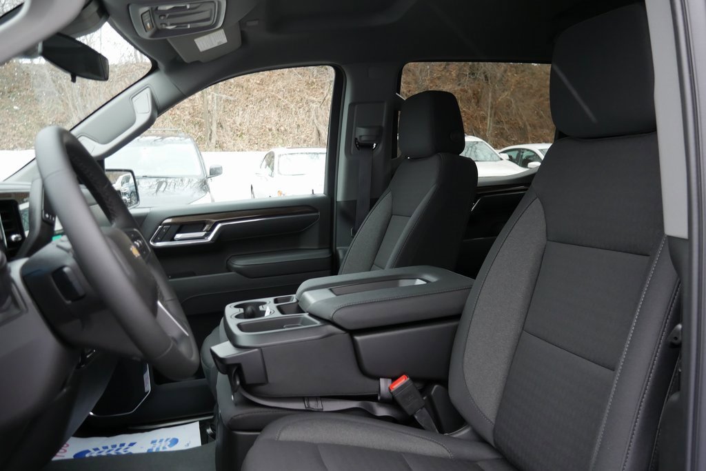 New 2026 Chevrolet Silverado 1500 LT image 9