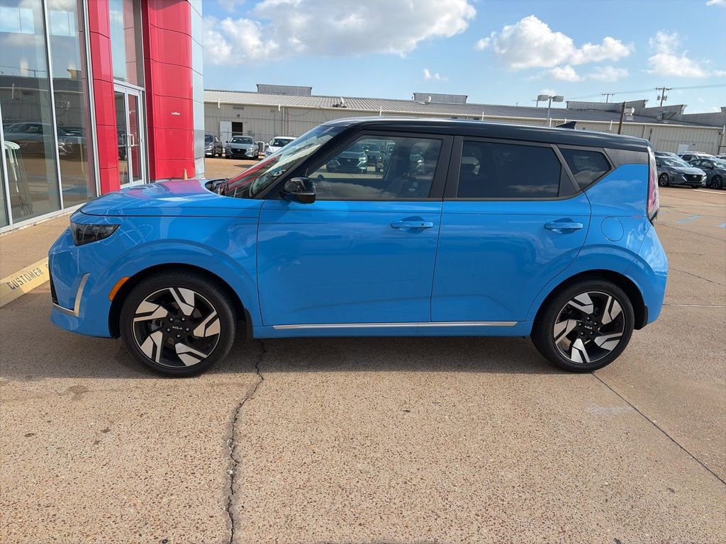 Used 2024 Kia Soul GT-Line image 2