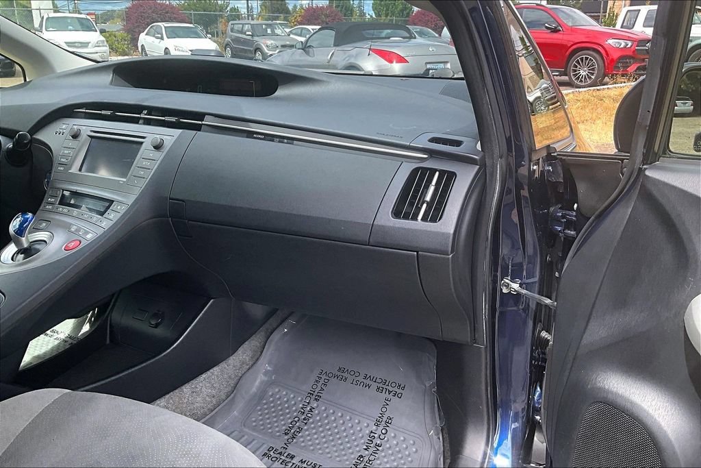 Used 2013 Toyota Prius Two FWD image 19