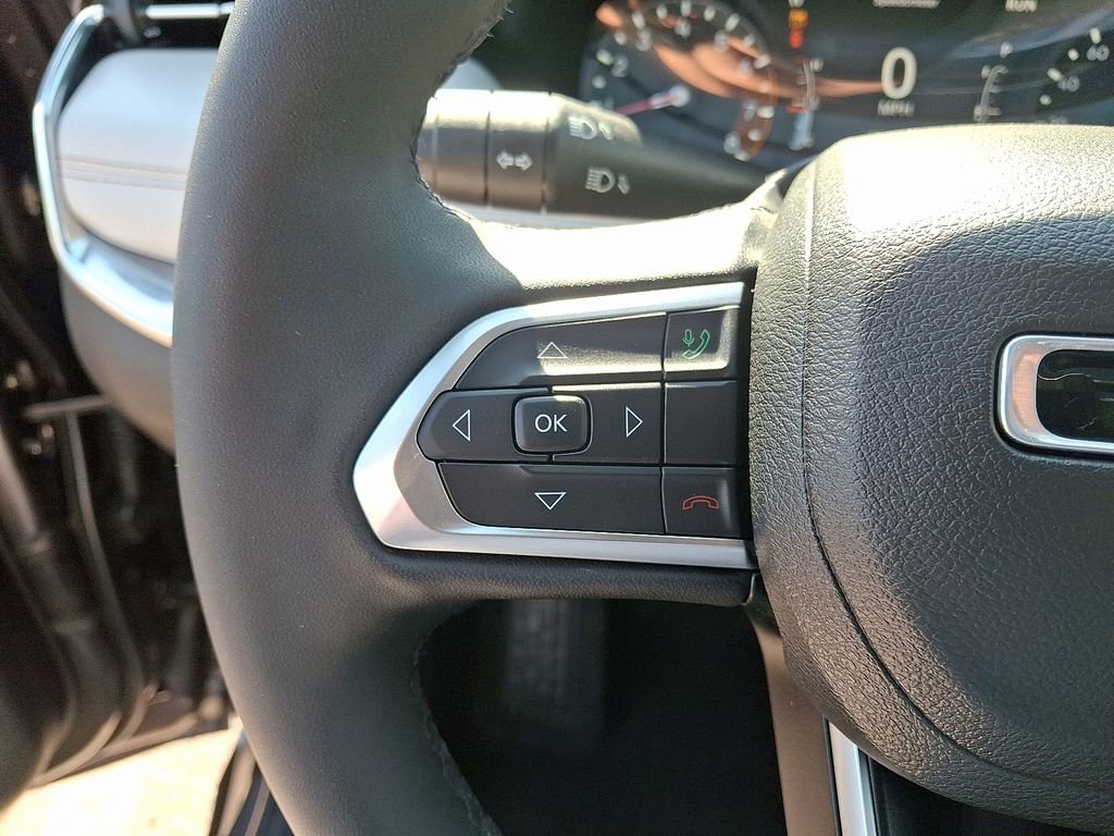 Used 2023 Jeep Compass Limited w/ Sun and Sound Group AWD/4WD image 22