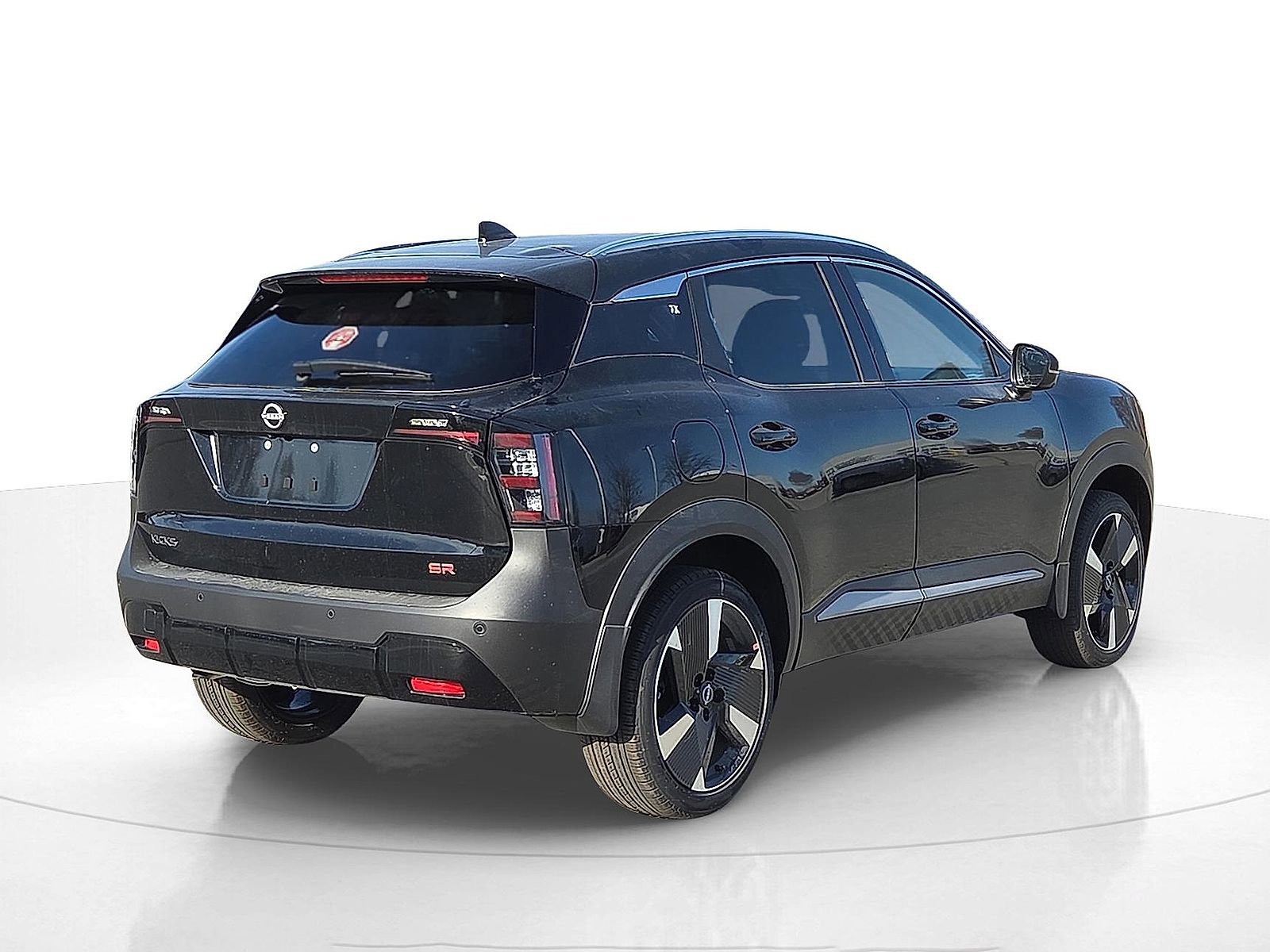 New 2026 Nissan Kicks SR w/ SR Premium Package image 5