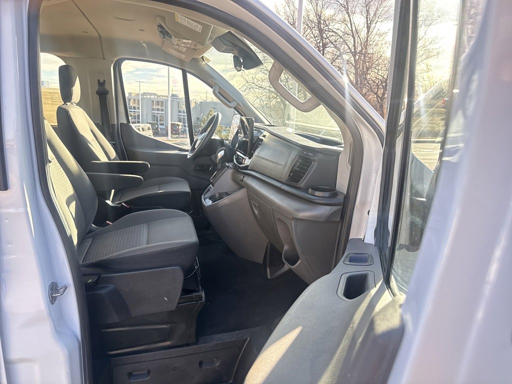 Used 2023 Ford Transit 350 XLT image 20