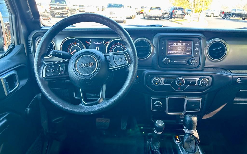 Used 2018 Jeep Wrangler Unlimited Sport image 19
