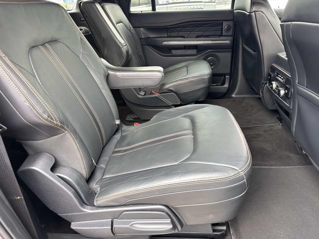Used 2023 Ford Expedition Max Platinum RWD image 12