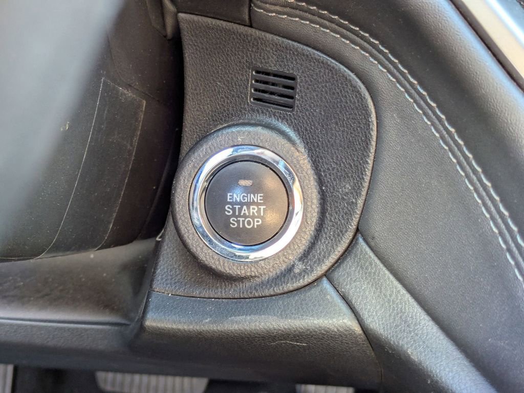 Used 2025 Subaru Outback Premium image 23