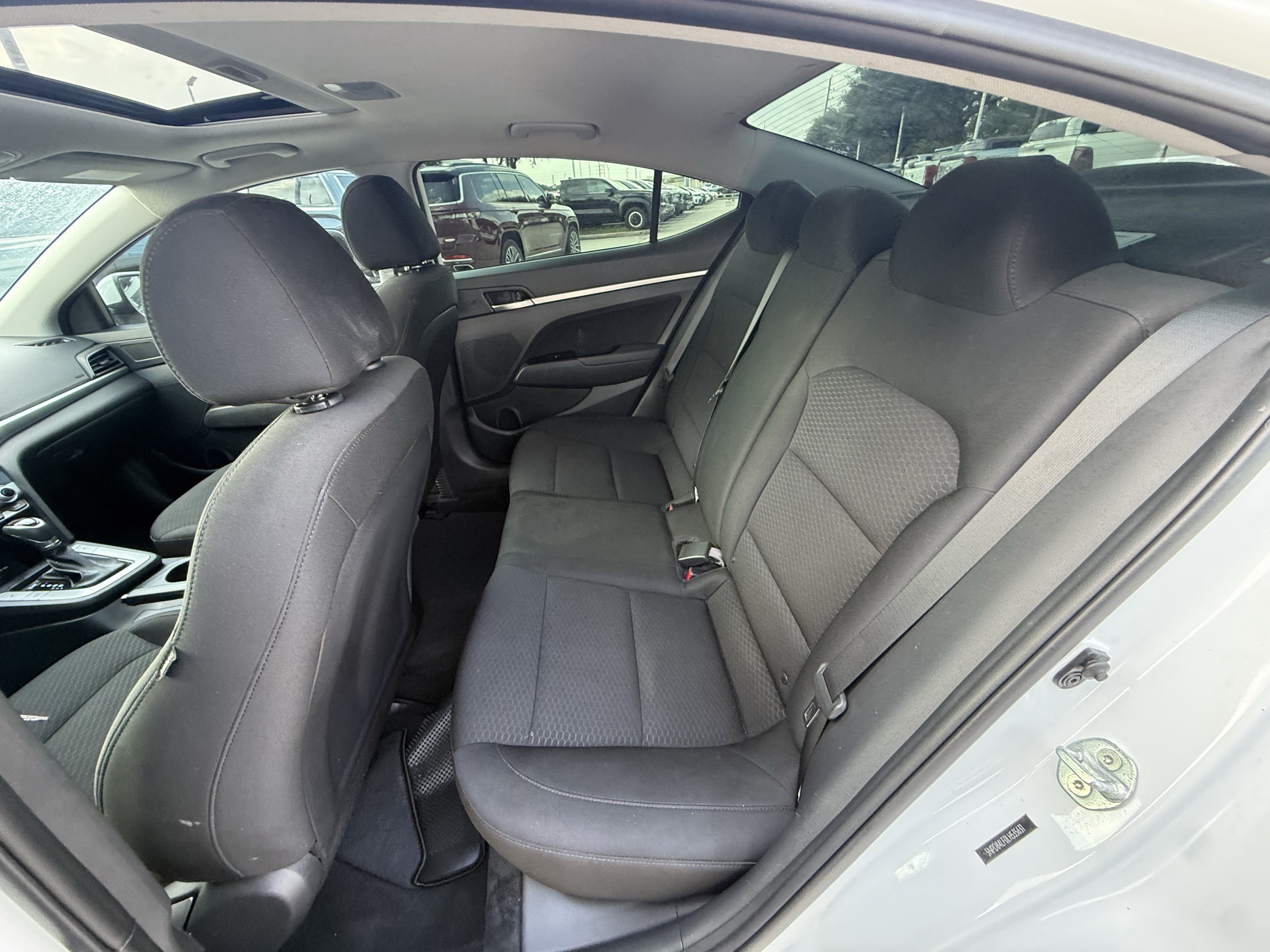 Used 2020 Hyundai Elantra Value Edition w/ Cargo Package (C1) FWD image 31