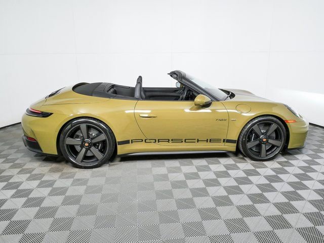 New 2026 Porsche 911 GTS image 34