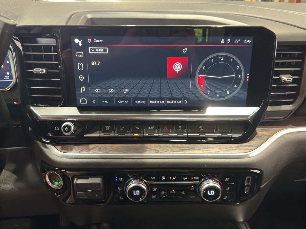 New 2025 GMC Sierra 2500 SLT image 32