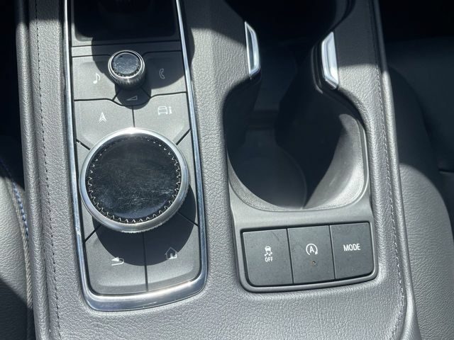 Used 2024 Cadillac XT4 Sport w/ Cold Weather Package FWD image 17