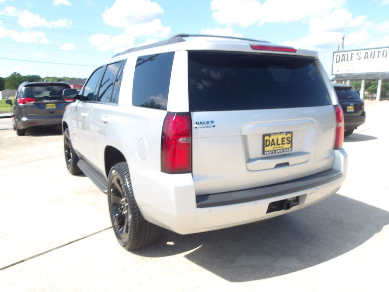 Used 2017 Chevrolet Tahoe LT RWD image 14