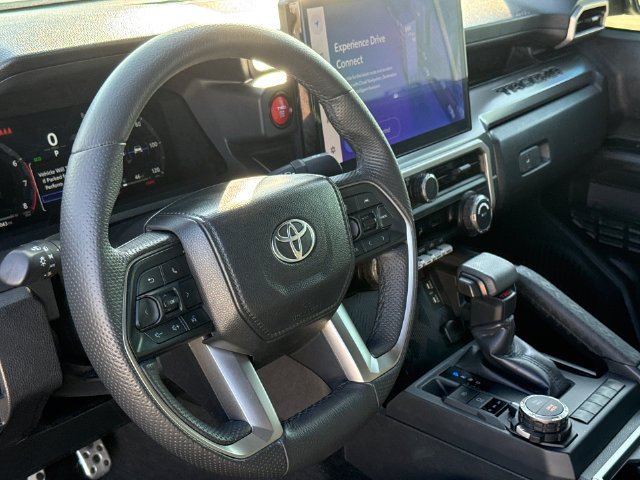 Used 2024 Toyota Tacoma TRD Sport AWD/4WD image 17