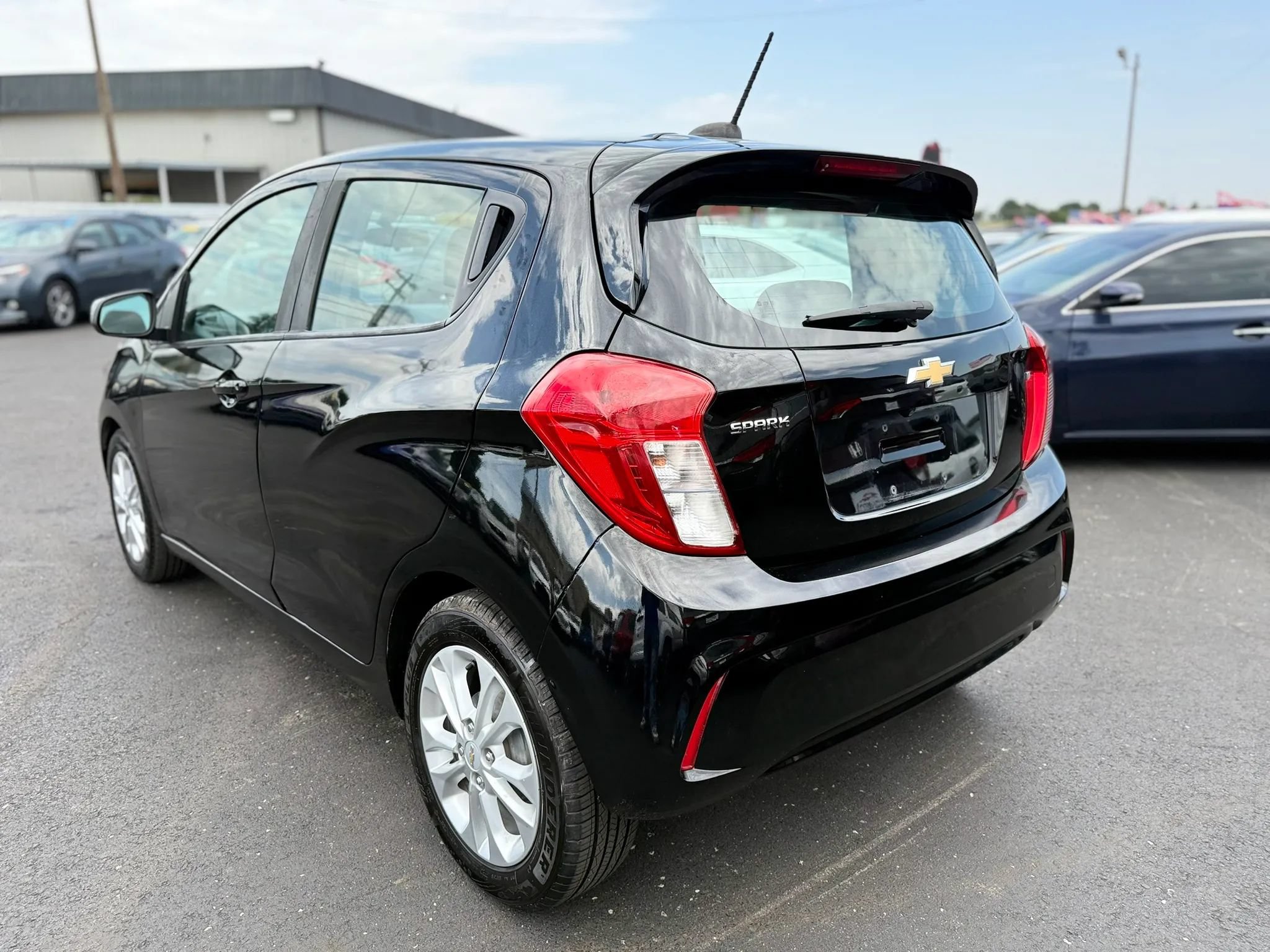 Used 2021 Chevrolet Spark LT FWD image 5