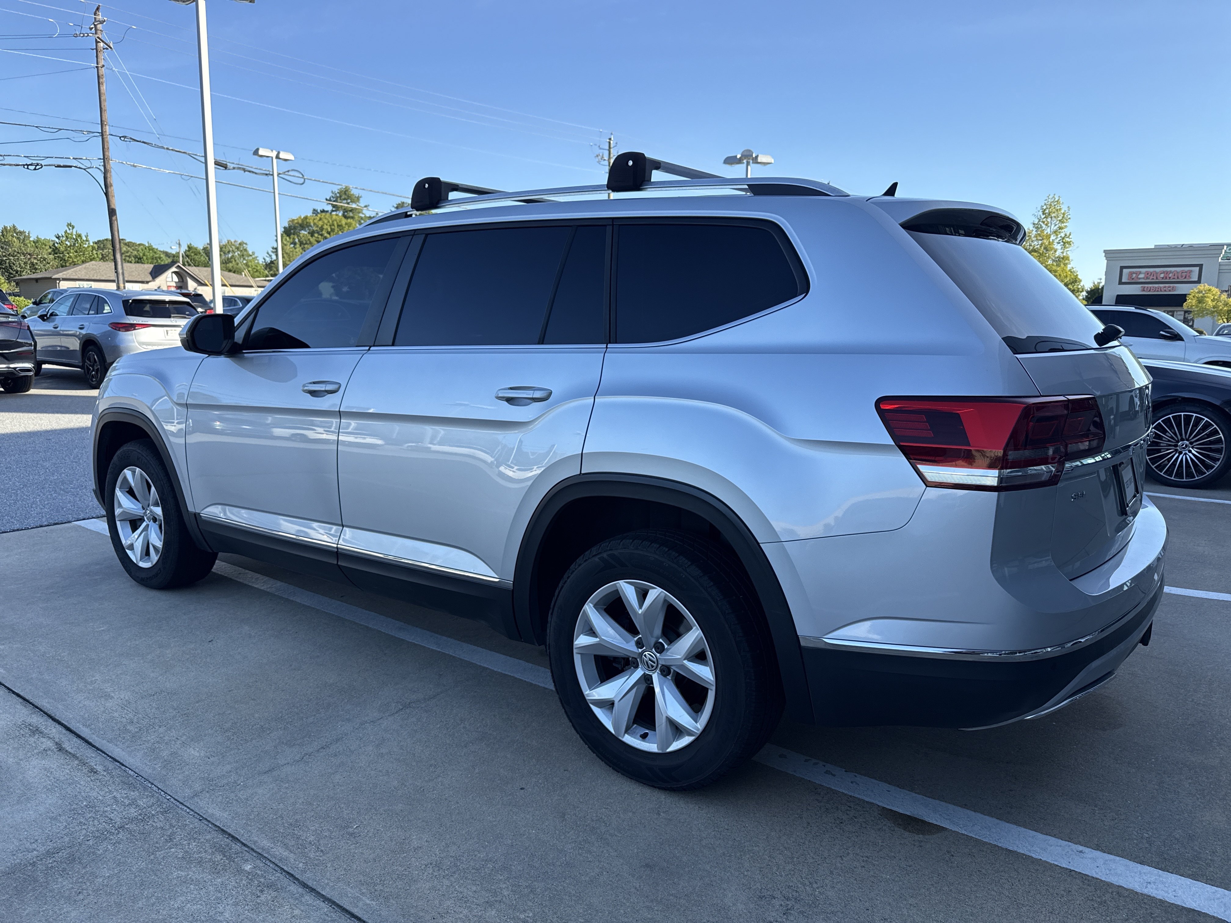 Used 2018 Volkswagen Atlas SEL AWD/4WD image 8