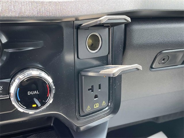 New 2025 Ford F350 Platinum w/ FX4 Off-Road Package image 28