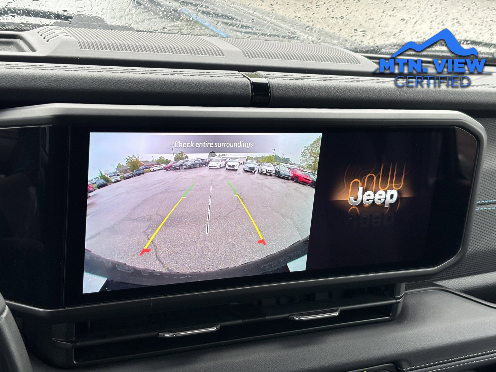 Used 2024 Jeep Wrangler Unlimited Rubicon 4xe image 4