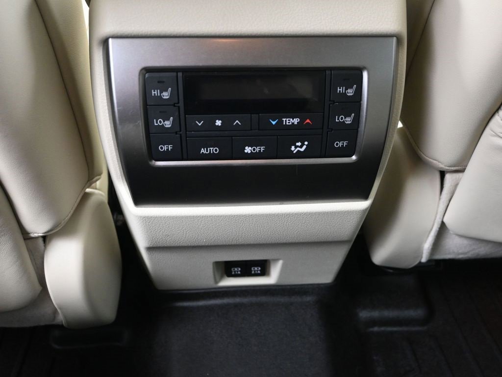 Used 2023 Lexus GX 460 Premium image 33