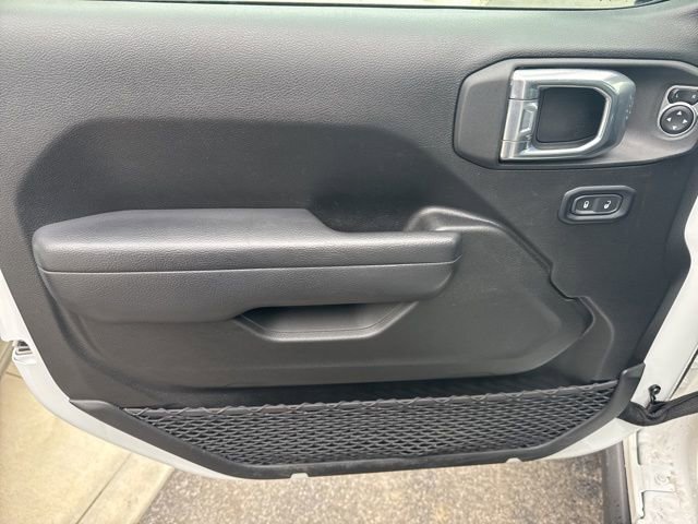 Certified 2025 Jeep Gladiator Mojave w/ Safety Group image 10