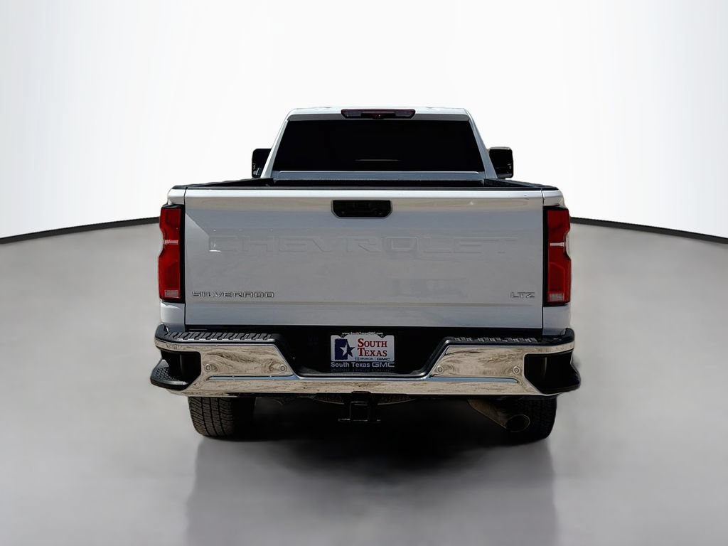 Used 2024 Chevrolet Silverado 2500 LTZ w/ LTZ Premium Package AWD/4WD image 6