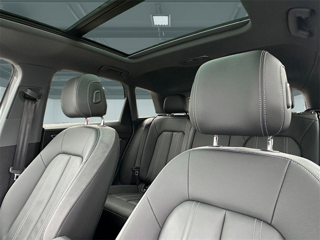 Used 2024 Audi Q4 e-tron Premium image 38