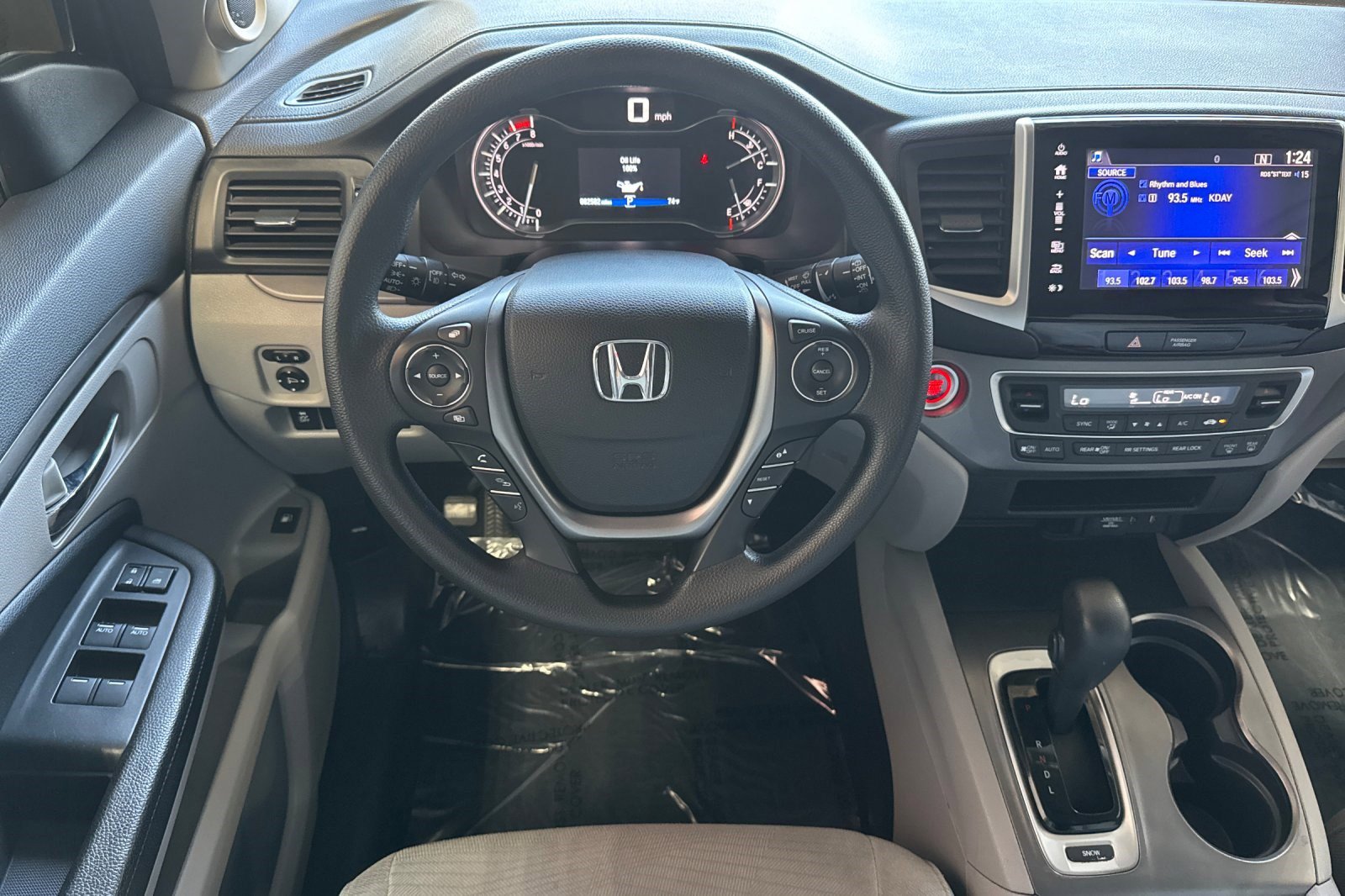 Used 2017 Honda Pilot EX image 27