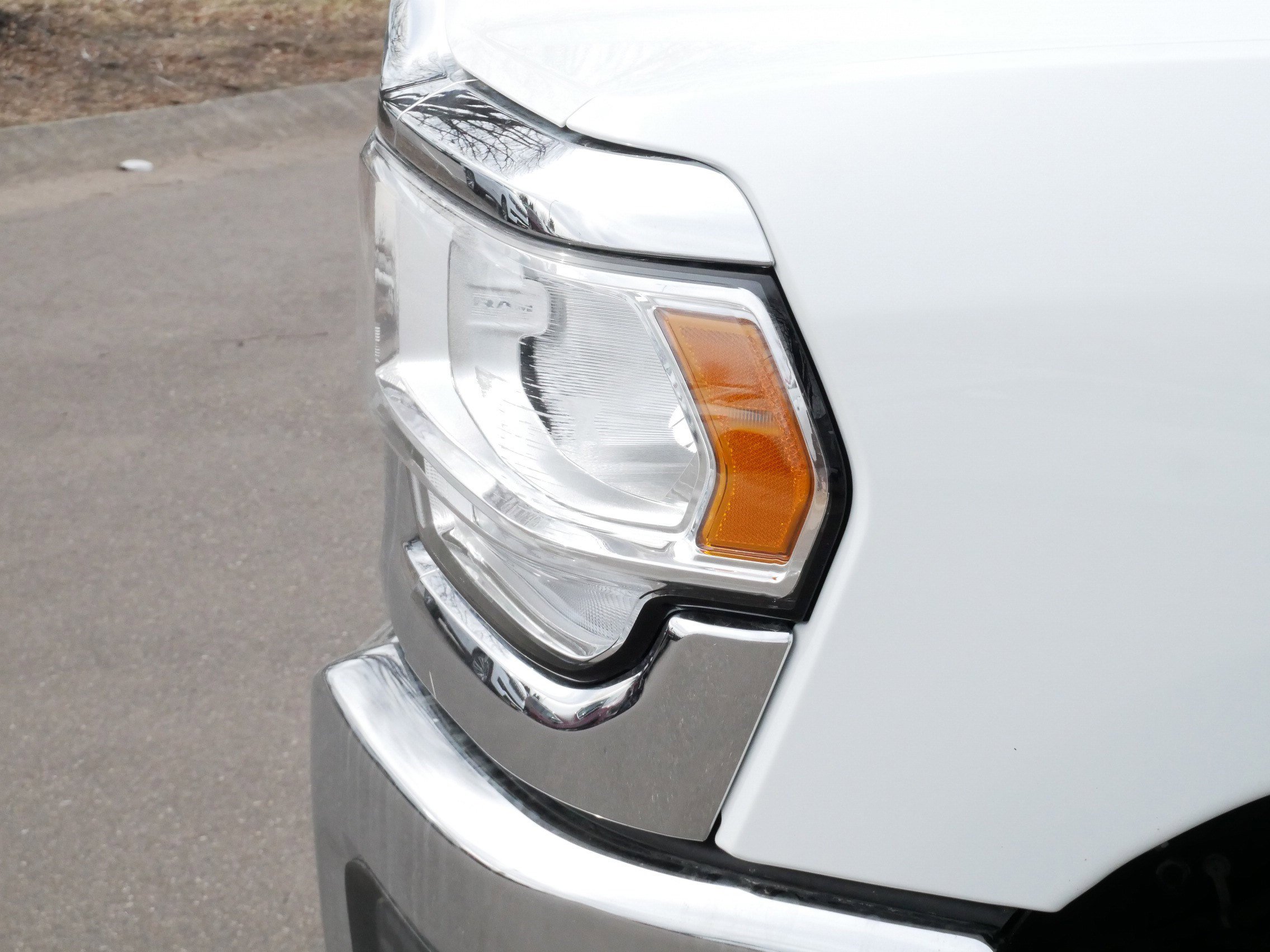 Used 2024 RAM 2500 Tradesman w/ Safety Group image 16