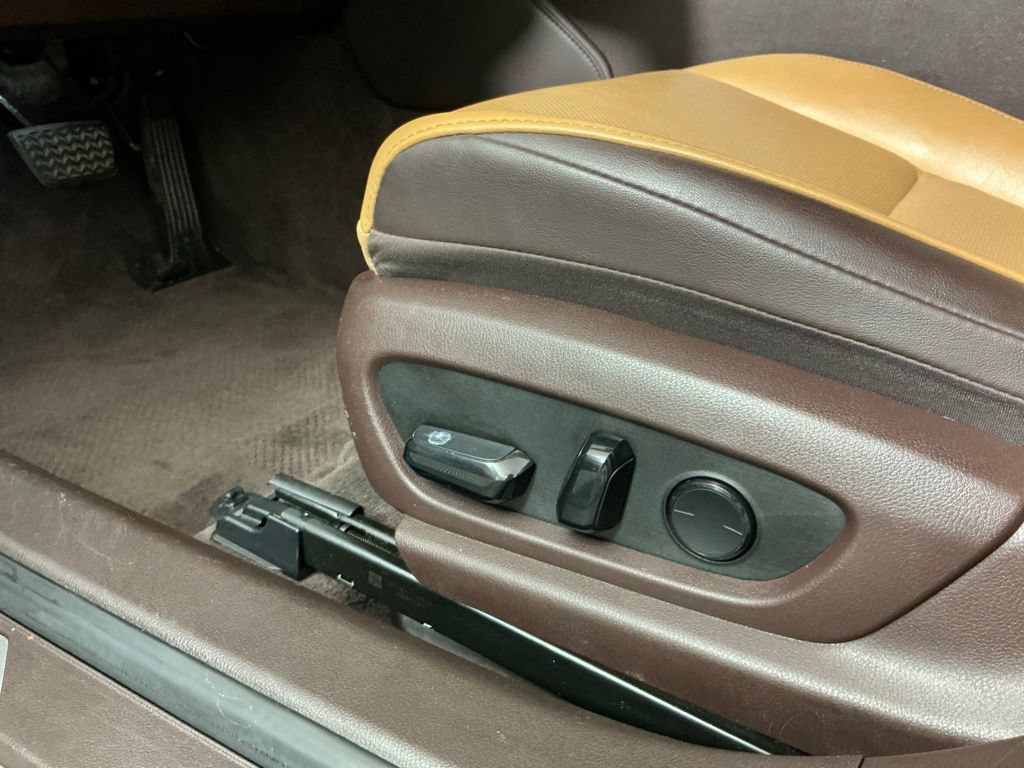 Used 2020 Lexus ES 300h w/ Premium Package FWD image 20