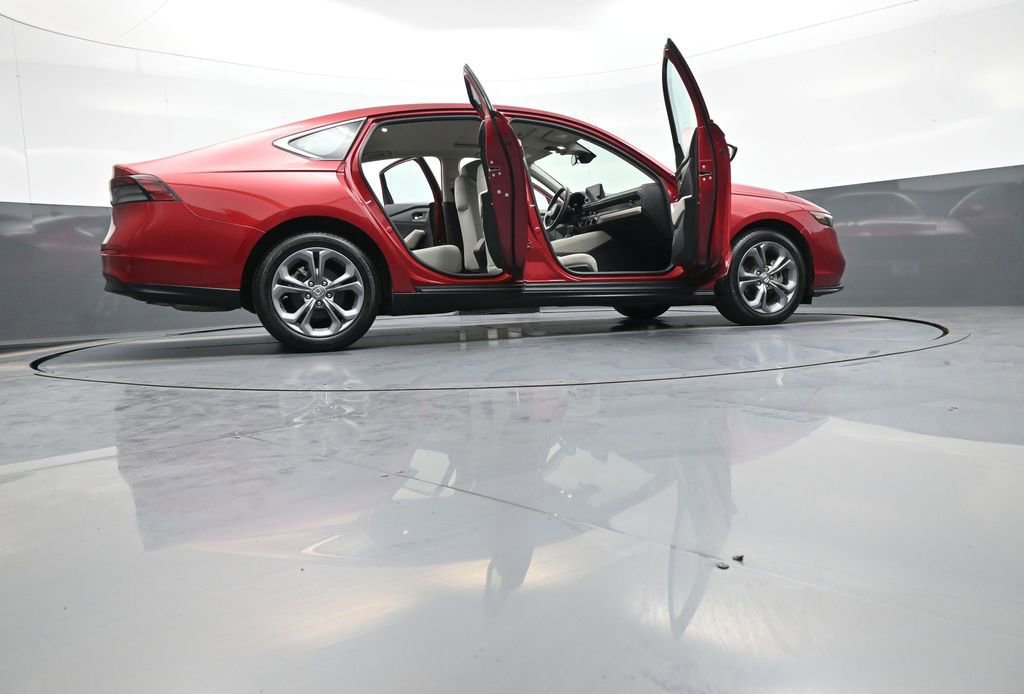 Certified 2024 Honda Accord EX image 47