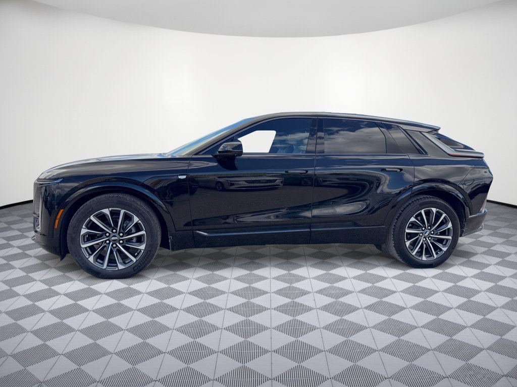 Used 2024 Cadillac Lyriq Sport w/ LPO, Floor Liner Package AWD/4WD image 2