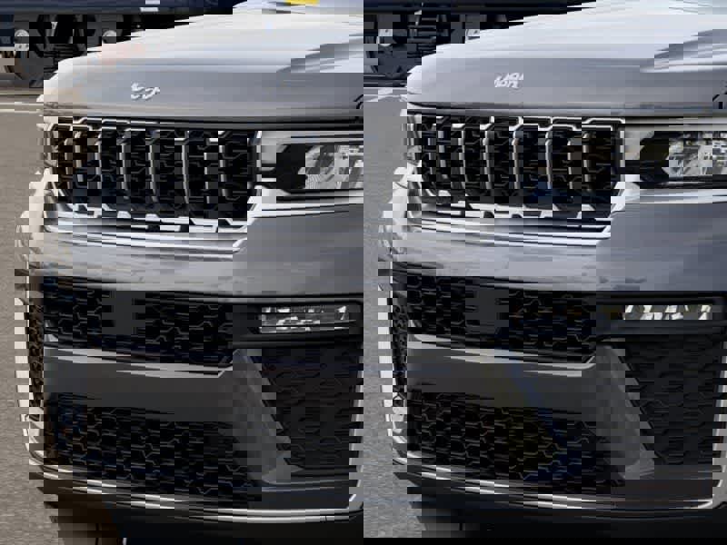 New 2026 Jeep Grand Cherokee Limited image 11