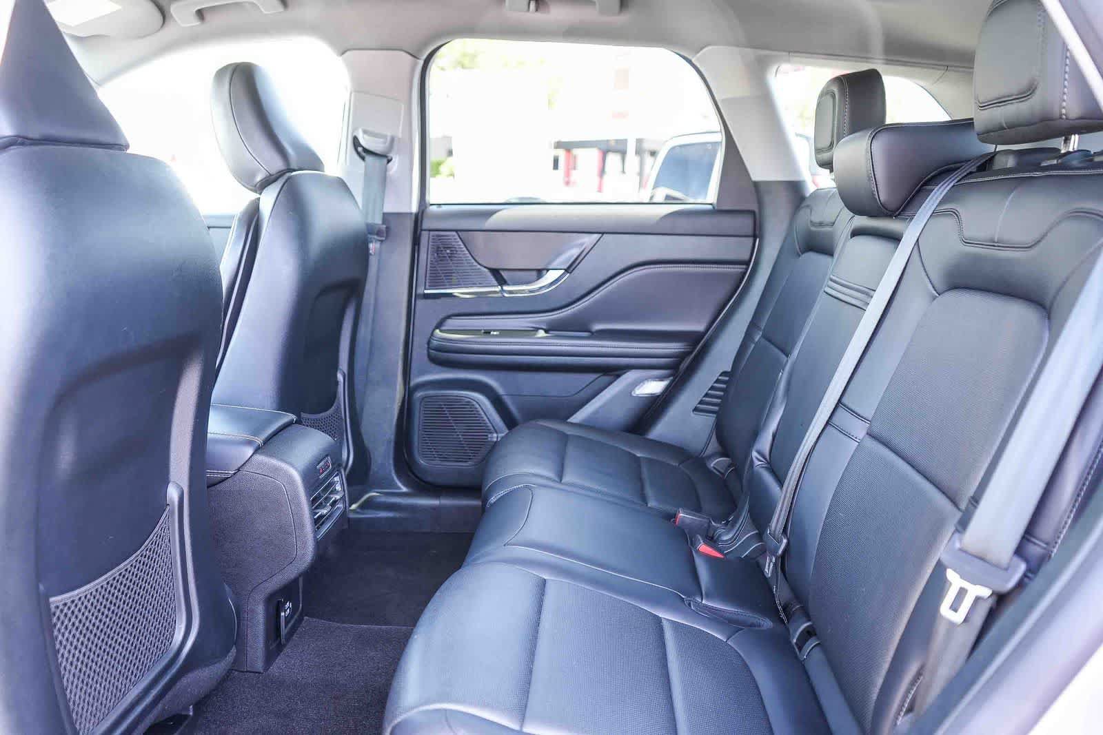 Used 2021 Lincoln Corsair FWD w/ Premium Package image 19