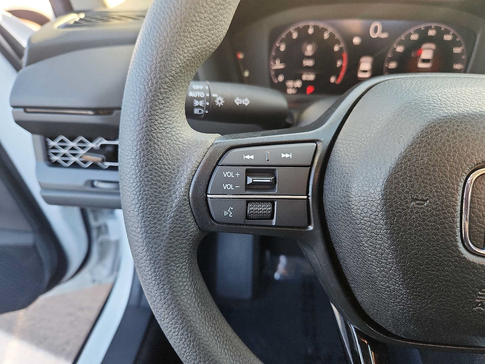 Certified 2024 Honda Accord LX image 19