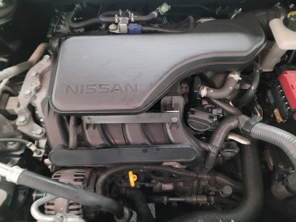 Used 2017 Nissan Rogue Sport S image 30