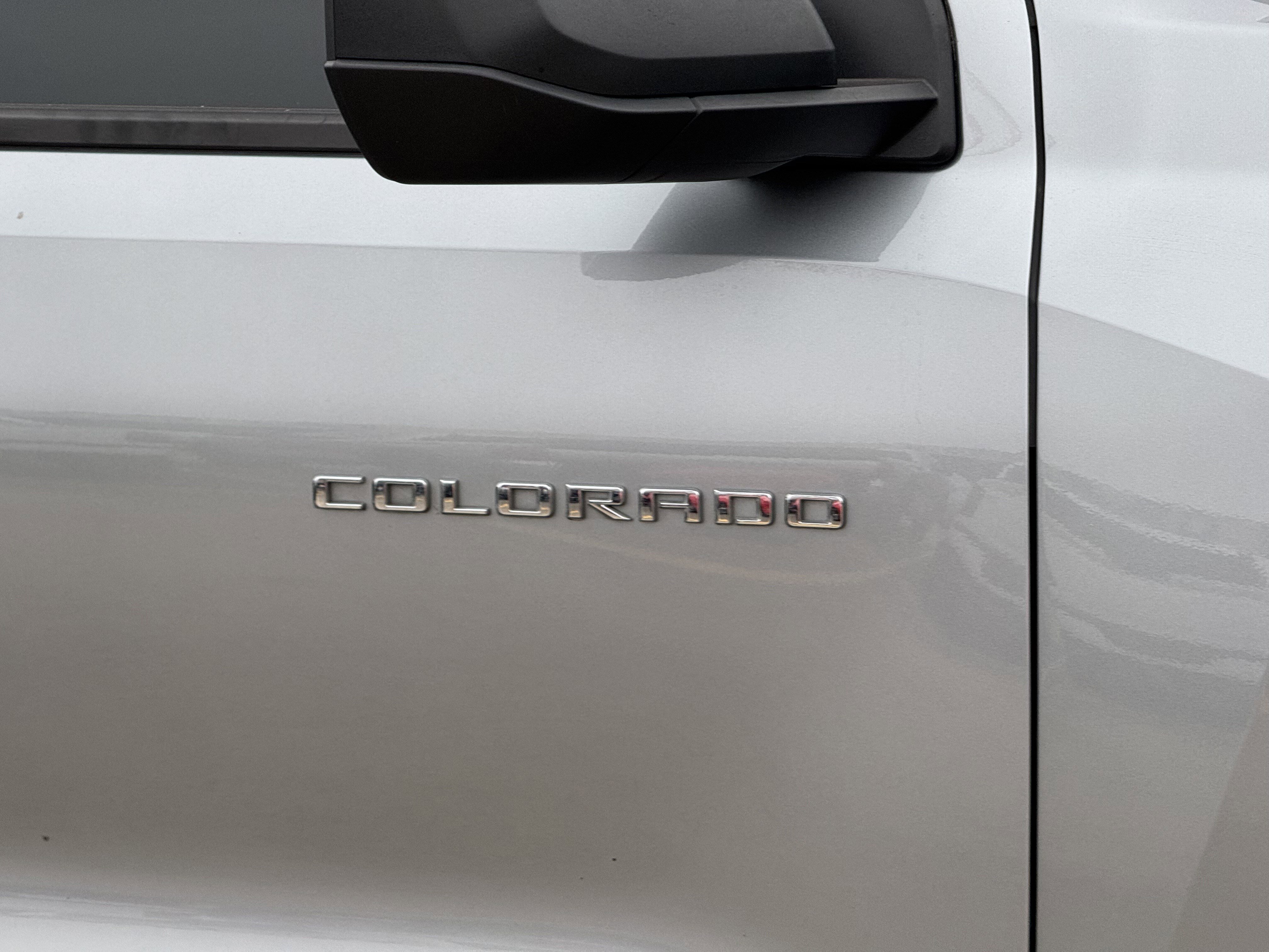 Used 2023 Chevrolet Colorado Trail Boss image 4