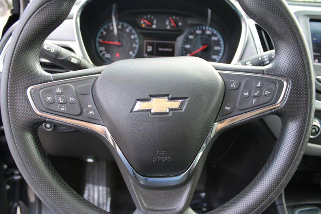 Used 2021 Chevrolet Equinox LS image 13