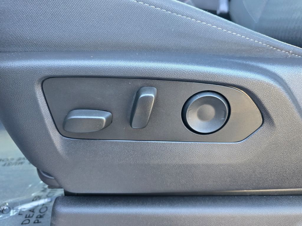 Used 2024 GMC Sierra 2500 SLE w/ SLE Value Package; image 16